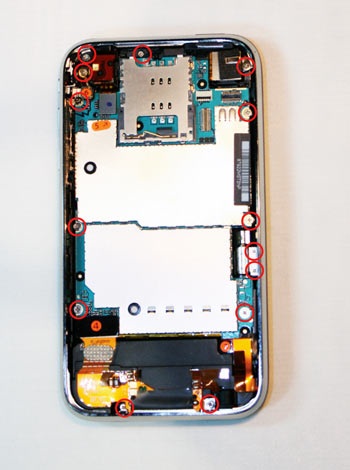 “Mổ xẻ” iPhone 3G S - 9