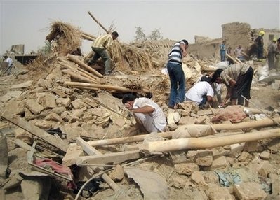 Chùm tin vắn qua ảnh - 1