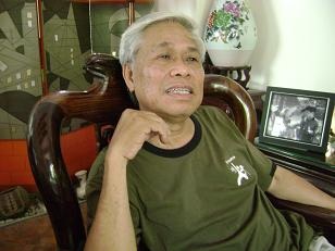 Trở thành “thi hào” nhờ thơ… người khác! - 1 Trở thành “thi hào” nhờ thơ… người khác! - 1