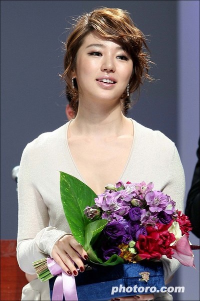 Ngắm nhà đẹp của ba "kiều nữ" xứ Hàn - 2