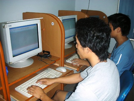 Nước mắt, nụ cười sau 12 năm học - 4 Nước mắt, nụ cười sau 12 năm học - 4