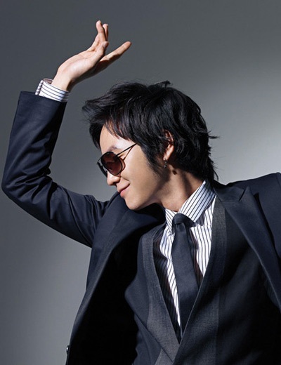 Jang Geun Suk bị công ty sản xuất kiện - 3