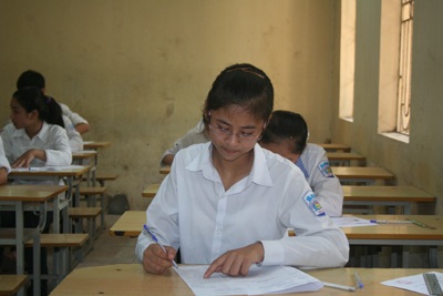 Thí sinh lớp 10 Hà Nội hớn hở với đề Văn - 4