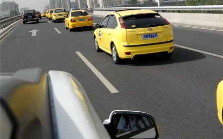 Xe Transformers “đại náo” Trung Quốc - 13