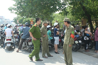 Thí sinh lớp 10 Hà Nội hớn hở với đề Văn - 8