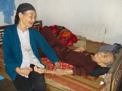 Nỗi ám ảnh về ngôi nhà “ung thư” - 1