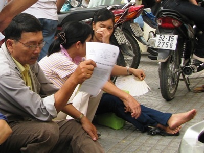 Tuyển sinh lớp 10 ở TPHCM: Môn Toán “dễ thở” nhất  - 1