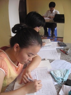 Lên chùa ôn thi: Tuyệt lắm! - 2 Lên chùa ôn thi: Tuyệt lắm! - 2