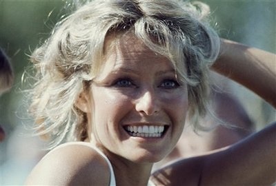 Sao phim “Những thiên thần của Charlie” qua đời - 5 Sao phim “Những thiên thần của Charlie” qua đời - 5