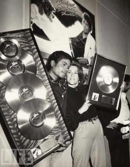 Những bức ảnh “để đời” của Michael Jackson - 3