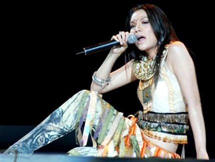 Nghệ sỹ Việt Nam ứa nước mắt khi Michael Jackson ra đi... - 3