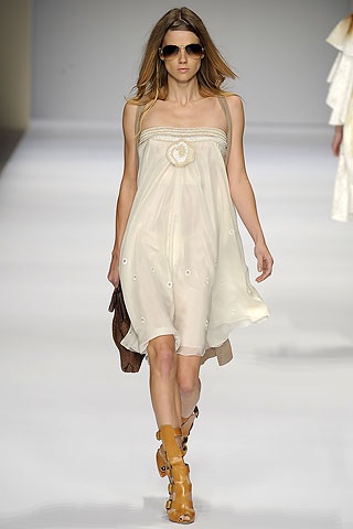 BST duyên dáng, gợi cảm của La Perla - 23