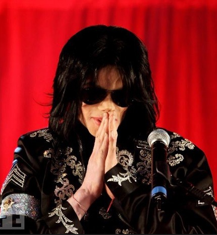 Những bức ảnh “để đời” của Michael Jackson - 35