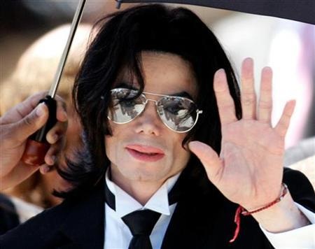 Vua nhạc pop Michael Jackson đột tử ở tuổi 50 - 1 Vua nhạc pop Michael Jackson đột tử ở tuổi 50 - 1