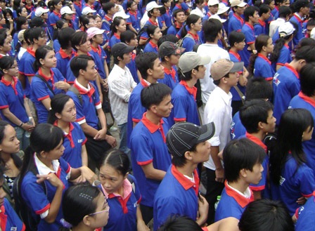 “Tung” 95.000 chiến sĩ vào mùa hè tình nguyện  - 2