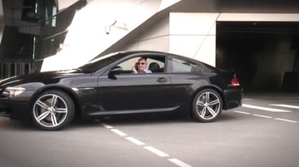 Người đàn ông “si mê” xe BMW  - 1