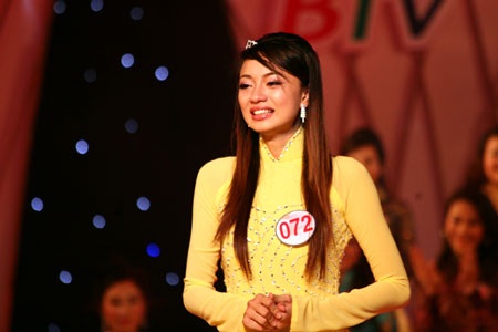 Trần Thị Thùy Dương đăng quang Người đẹp hoa Anh Đào - 3 Trần Thị Thùy Dương đăng quang Người đẹp hoa Anh Đào - 3