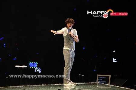 Chùm ảnh: Hình ảnh “nóng hổi” của Bi (Rain) tại Ma Cao - 14