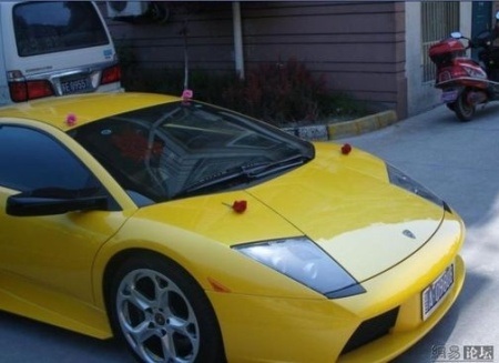 Đoàn xe dâu gây choáng ở Trung Quốc - 3 Đoàn xe dâu gây choáng ở Trung Quốc - 3