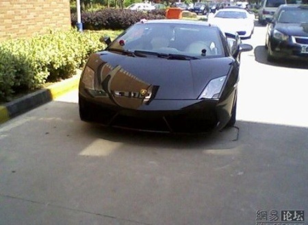 Đoàn xe dâu gây choáng ở Trung Quốc - 9 Đoàn xe dâu gây choáng ở Trung Quốc - 9