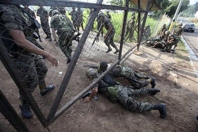 Honduras có tổng thống lâm thời - 2 Honduras có tổng thống lâm thời - 2