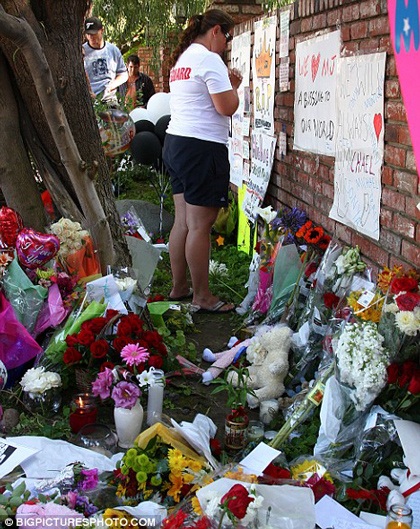 Trước khi đột tử, sức khỏe của Michael Jackson đã xuống dốc - 4