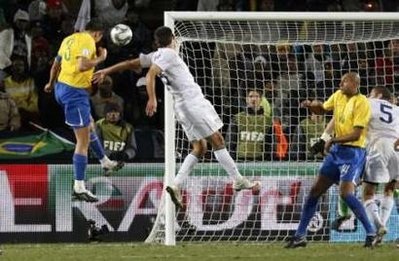 Lội ngược dòng ngoạn mục, Brazil đăng quang Confed 2009 - 4