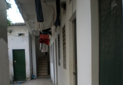 Hà Nội: “Sốt” phòng trọ, ký túc xá “ế” chỗ - 2