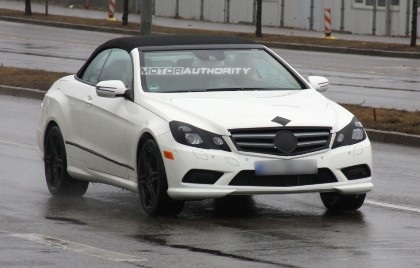 Xuất hiện Mercedes E-Class mui trần - 1 Xuất hiện Mercedes E-Class mui trần - 1