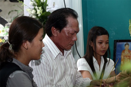 Nén nhang đầu tưởng nhớ Huỳnh Phúc Điền - 3