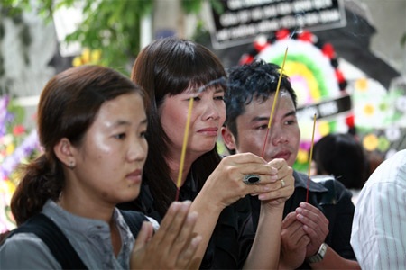 Nén nhang đầu tưởng nhớ Huỳnh Phúc Điền - 9