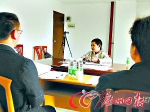 Cậu bé 11 tuổi đỗ điểm cao vào trường ĐH lớn - 1