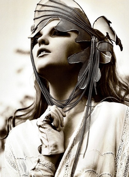 “Búp bê” Vlada Roslyakova bay bổng trong chùm ảnh mới - 2 “Búp bê” Vlada Roslyakova bay bổng trong chùm ảnh mới - 2