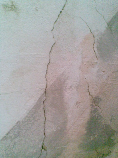 Nổ mìn phá đá, “phá” luôn nhà dân? - 2