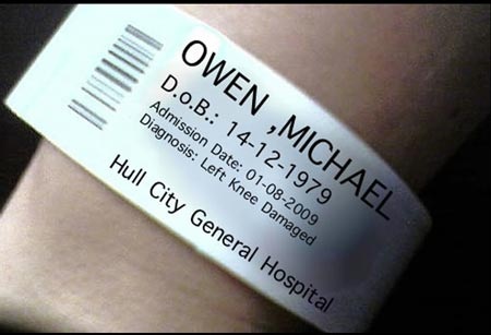 Ảnh châm biếm về “kiếp đời thừa” của Michael Owen - 2