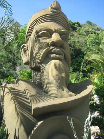 Vườn tượng đẹp mê hồn dưới chân Ngũ Hành Sơn - 2