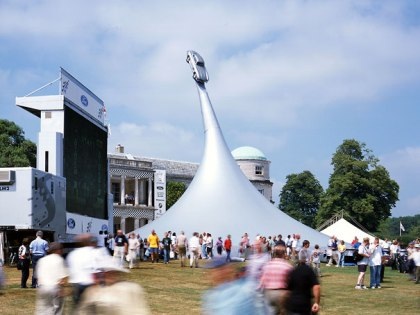 Những tác phẩm nghệ thuật từ xe hơi ở Goodwood - 7 Những tác phẩm nghệ thuật từ xe hơi ở Goodwood - 7