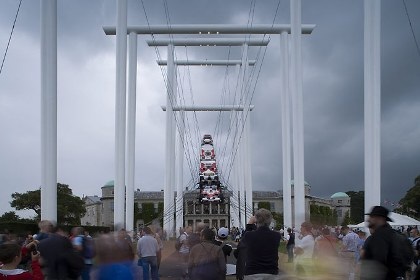 Những tác phẩm nghệ thuật từ xe hơi ở Goodwood - 19 Những tác phẩm nghệ thuật từ xe hơi ở Goodwood - 19