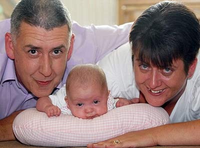 Sống khỏe mạnh dù chào đời sớm hơn 4 tháng - 1