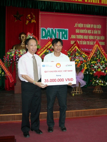 Khai trương văn phòng Dân trí Bắc miền Trung - 5 Khai trương văn phòng Dân trí Bắc miền Trung - 5