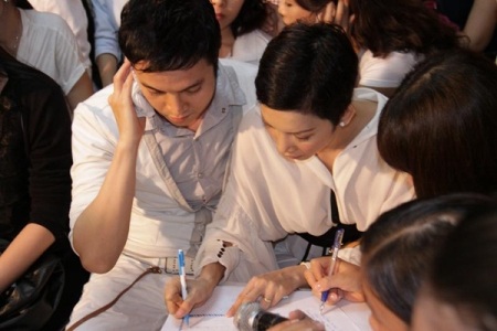 Nghẹn ngào khúc hát cuối vĩnh biệt Huỳnh Phúc Điền - 11 Nghẹn ngào khúc hát cuối vĩnh biệt Huỳnh Phúc Điền - 11