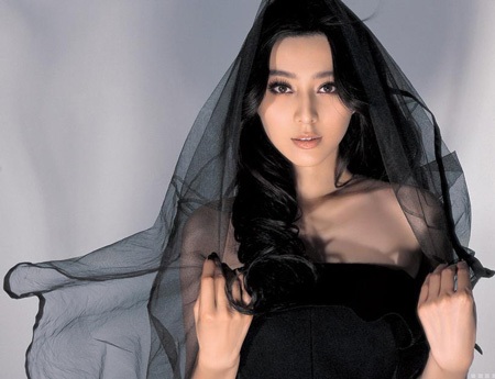 Vẻ kiều diễm của “nàng Bạch Tuyết” Phạm Băng Băng - 2 Vẻ kiều diễm của “nàng Bạch Tuyết” Phạm Băng Băng - 2