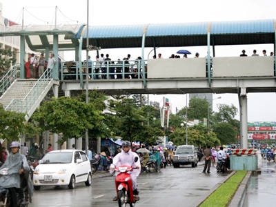 Giao thông thuận lợi ngày đầu thi đại học - 2