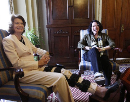 Chùm ảnh: Khi các chính trị gia phải mang nạng, bó bột - 4