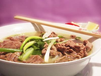Ăn phở giúp chống cúm A/H1N1? - 1 Ăn phở giúp chống cúm A/H1N1? - 1