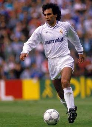 Những “số 9” huyền thoại ở Bernabeu trước C. Ronaldo - 2 Những “số 9” huyền thoại ở Bernabeu trước C. Ronaldo - 2