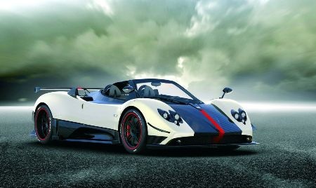 Thêm một siêu xe triệu “đô”: Zonda Cinque Roadster - 1 Thêm một siêu xe triệu “đô”: Zonda Cinque Roadster - 1