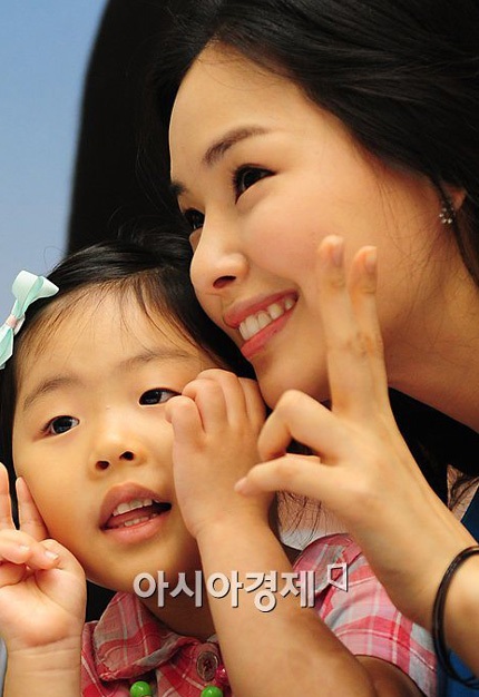 "Cận cảnh" cựu Hoa hậu Hàn Quốc Honey Lee - 8