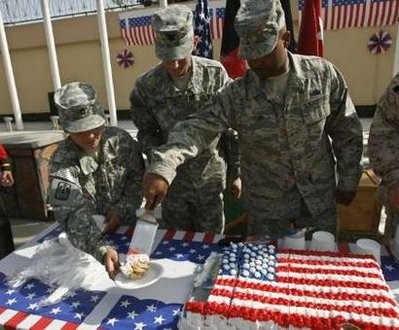 Chùm ảnh: Người Mỹ tưng bừng kỷ niệm ngày Độc lập - 16