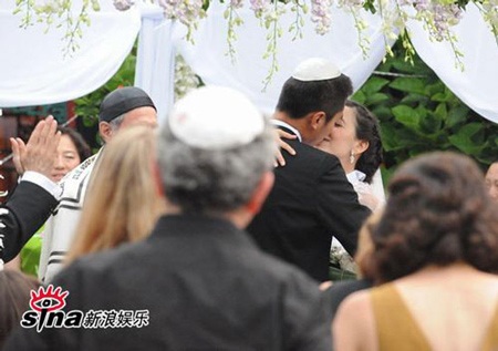 Chùm ảnh: Đám cưới của Lưu Diệp và cô dâu ngoại quốc - 6